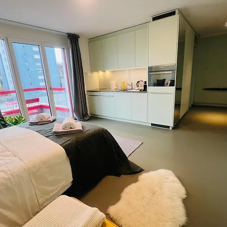 Modern Living, Luxe Zurich