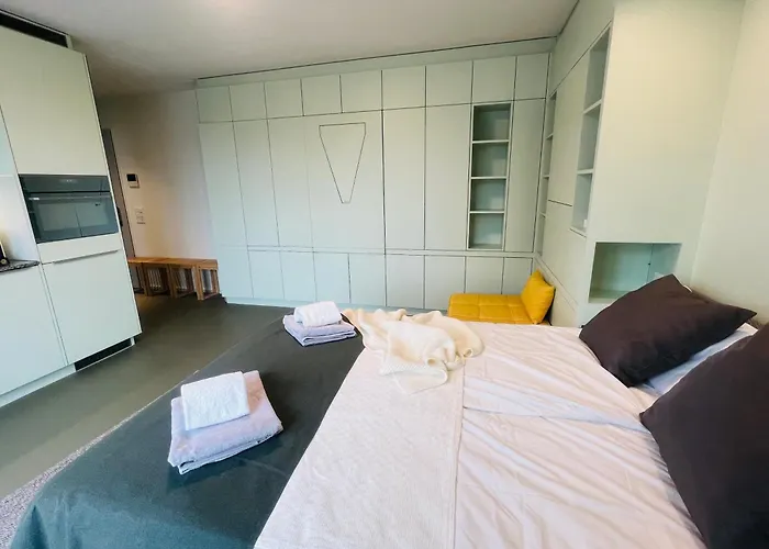 Modern Living, Luxe 아파트