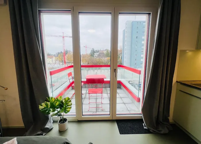 Modern Living, Luxe * ציריך