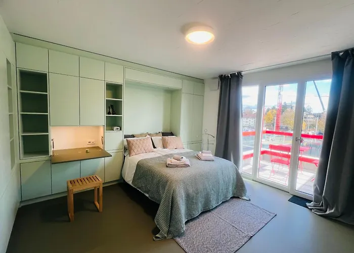 Modern Living, Luxe * Curych